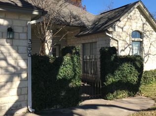 358 Mahan St, Meadowlakes, TX 78654