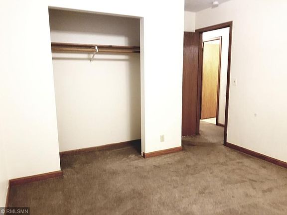 This carpet is no longer there. It is replaced with a brand new carpet.