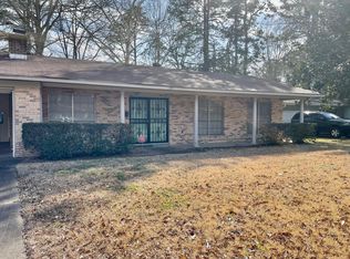 1343 Sharon Dr, Jackson, MS 39204