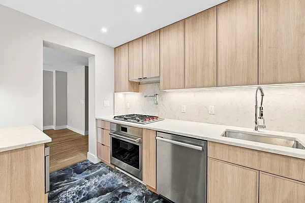 Kitchen, photo 2