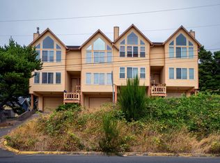 1039 SW Abbey St APT A, Newport, OR 97365