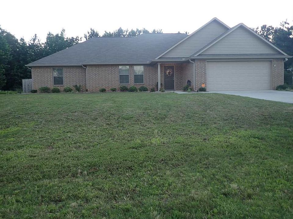 1st image of 14 Claiborne Ln