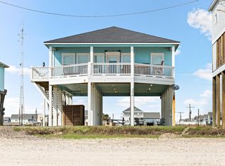 1391 Keith Ave, Gilchrist, TX 77617