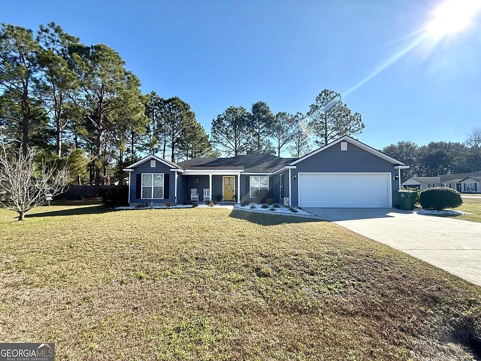 1st image of 413 Honeysuckle Way