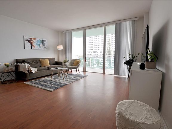 2nd image of 3301 NE 5th Ave APT 713