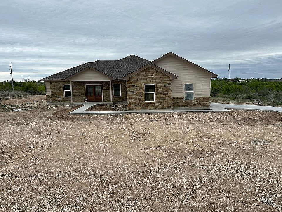 1st image of 606 La Paz Loop