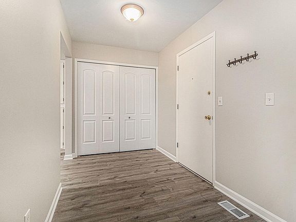 3rd image of 7408 Vassar Dr #B
