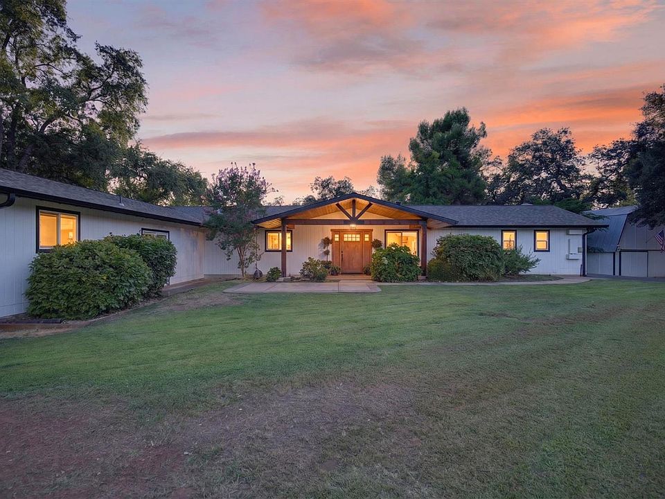1st image of 3252 Old Orchard Ln