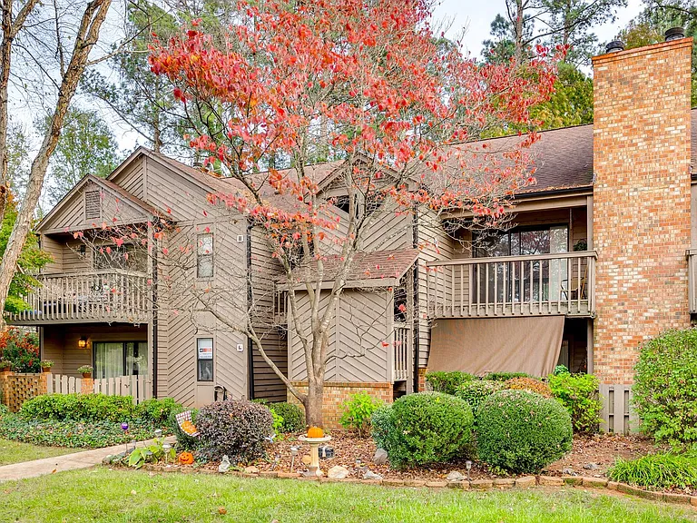 4158F Charlotte Hwy — Photo 1
