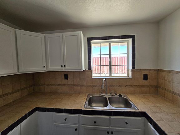 5th image of 8625 Placid St