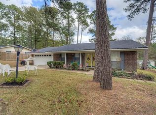 105 Pine Lake Dr, Haughton, LA 71037