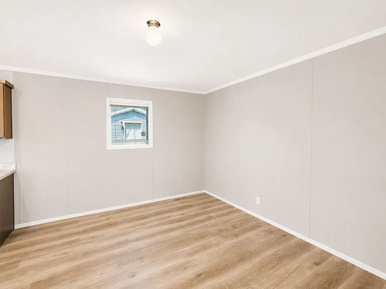 Westbridge Manor — Photo 105