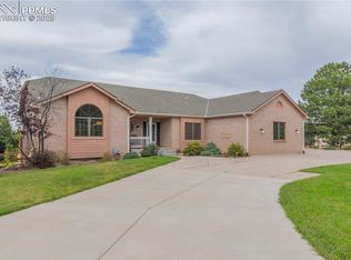 1660 Old Antlers Way, Monument, CO 80132