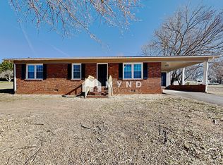 110 Lois Ct, Statesville, NC 28625