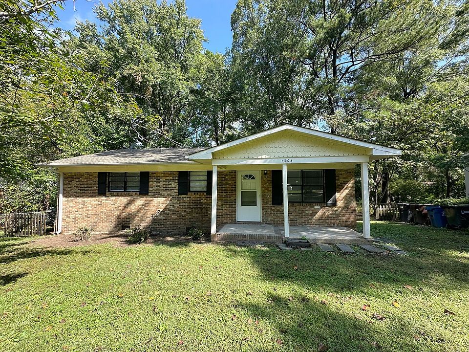 1st image of 1305 Willowdale Dr
