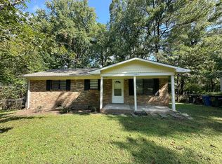 1305 Willowdale Dr, Durham, NC 27707