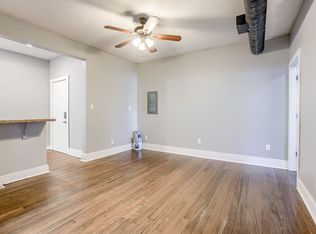 105 N 52nd St APT 2, Omaha, NE 68132