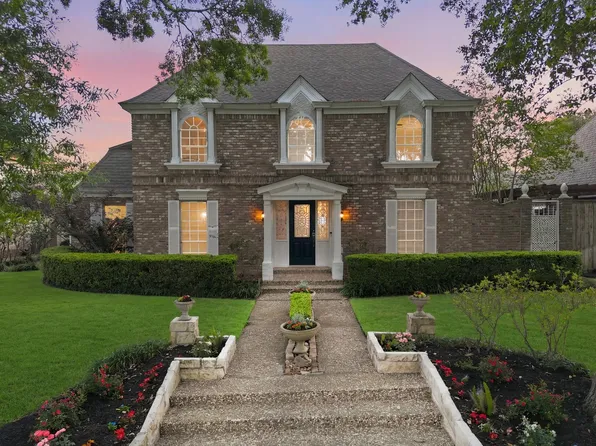 15814 Fleetwood Oaks Dr, Houston, TX 77079