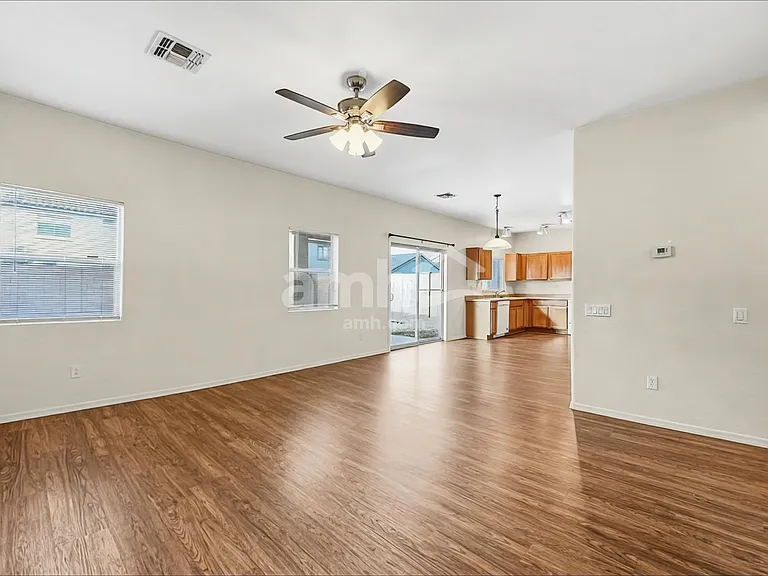 5128 W Shumway Farm Rd — Photo 6