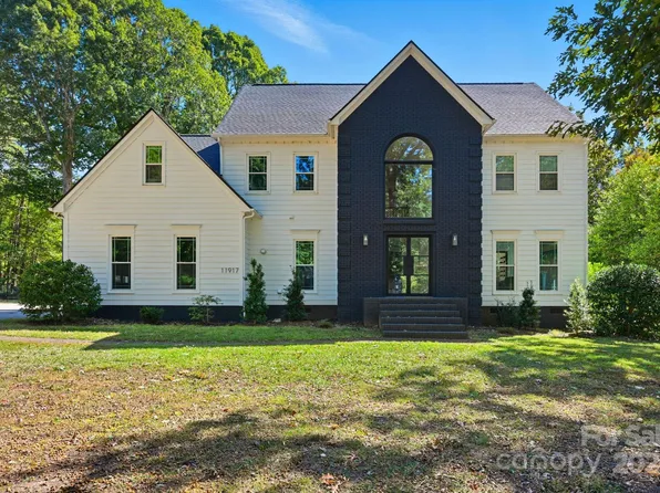 11917 Shady Oak Ct, Mint Hill, NC 28227