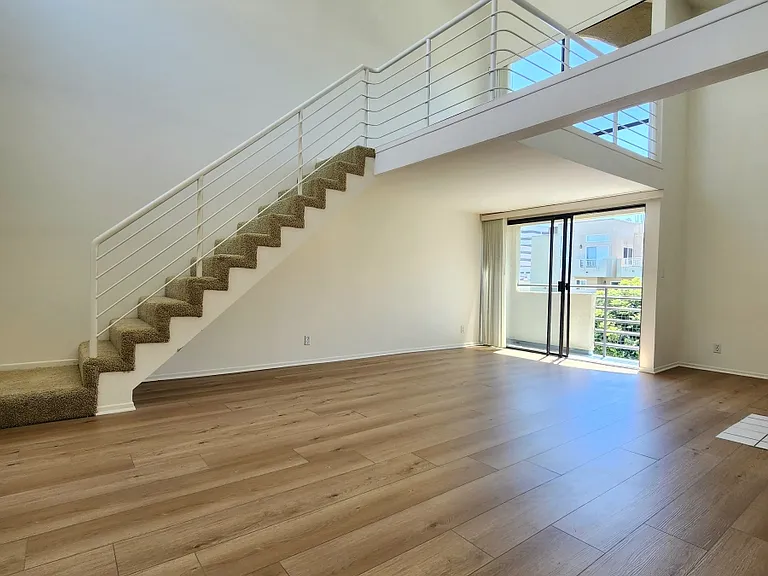 2120 S Bentley Ave #308 — Photo 5