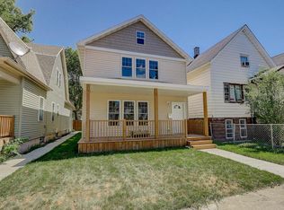 2218 S 19th St, Milwaukee, WI 53215