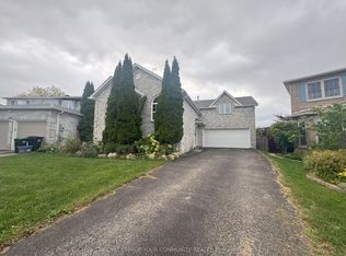 32 Ward Dr, Barrie, ON L4N 7N9