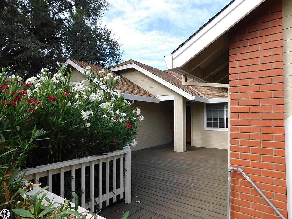 1st image of 16165 Hotaw Ct