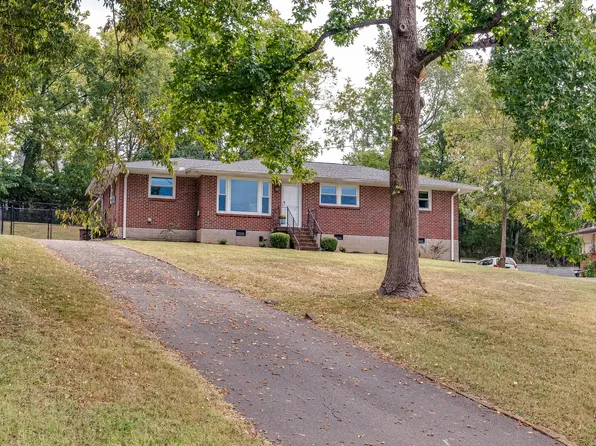 711 Newhall Dr, Nashville, TN 37206