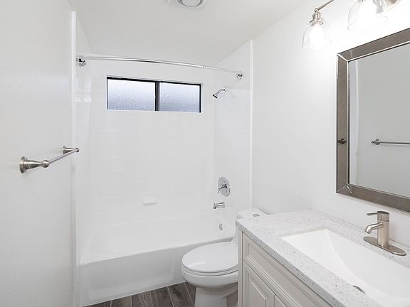 4th image of 3727 Grim Ave APT 2