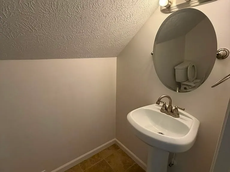26381 Drakefield Ave — Photo 18