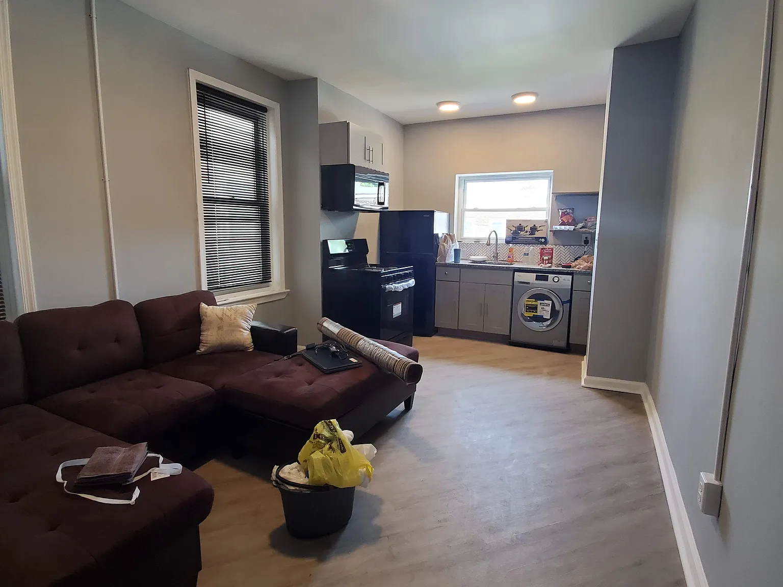 2 bed, 800 sqft, $1,100 — Photo 4