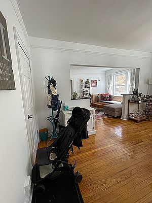 3rd image of 3264 Cambridge Ave #2