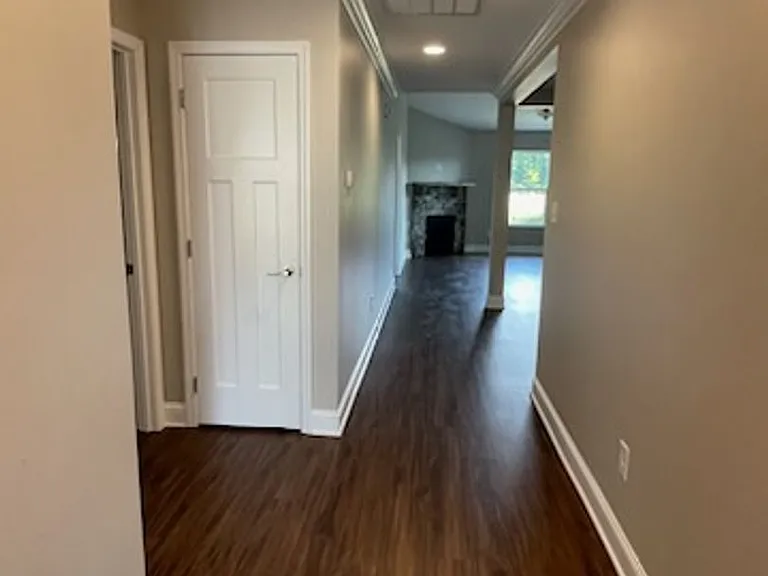 852 Sweetfern Ln — Photo 4