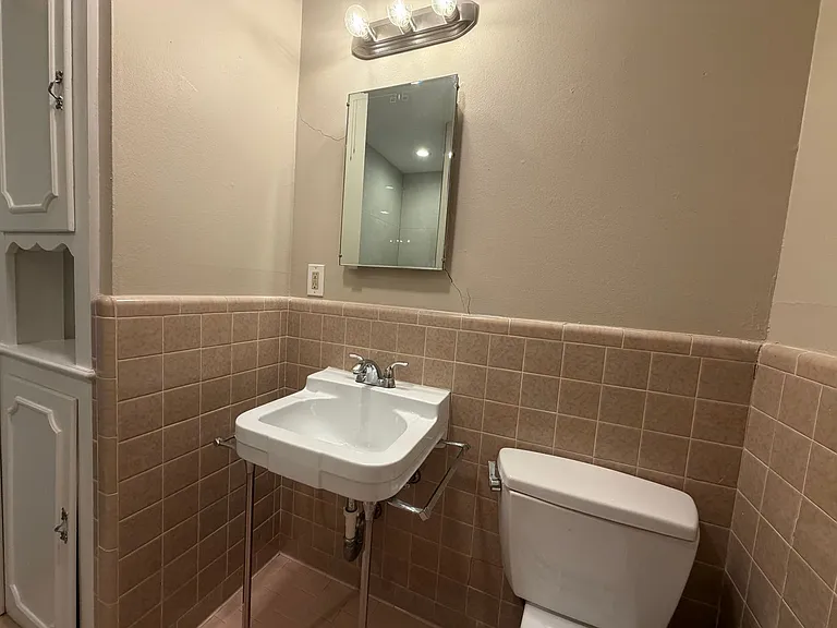 4416 Granbury Rd — Photo 19