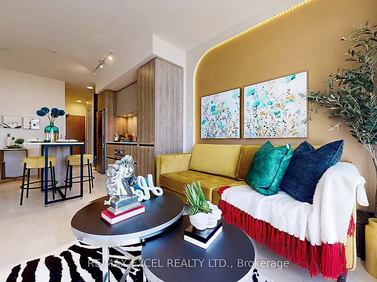 8 Beverley Glen Blvd #802 — Photo 7