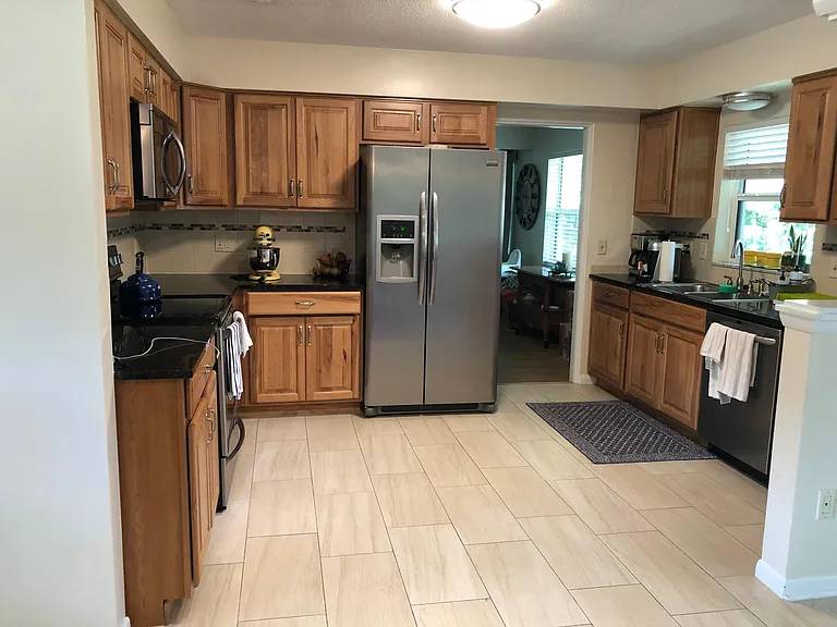 625 Dunraven Dr — Photo 4