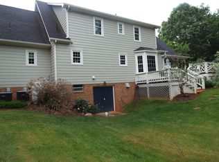 16143 L P Bailey Hwy, Nathalie, VA 24577