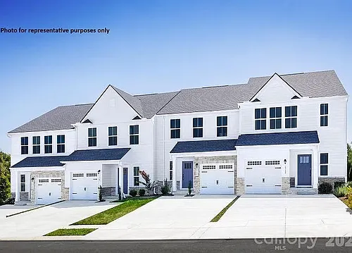 2298 Flicker Rd Photo 1
