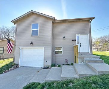 800 S Butler Dr, Harrisonville, MO, 64701