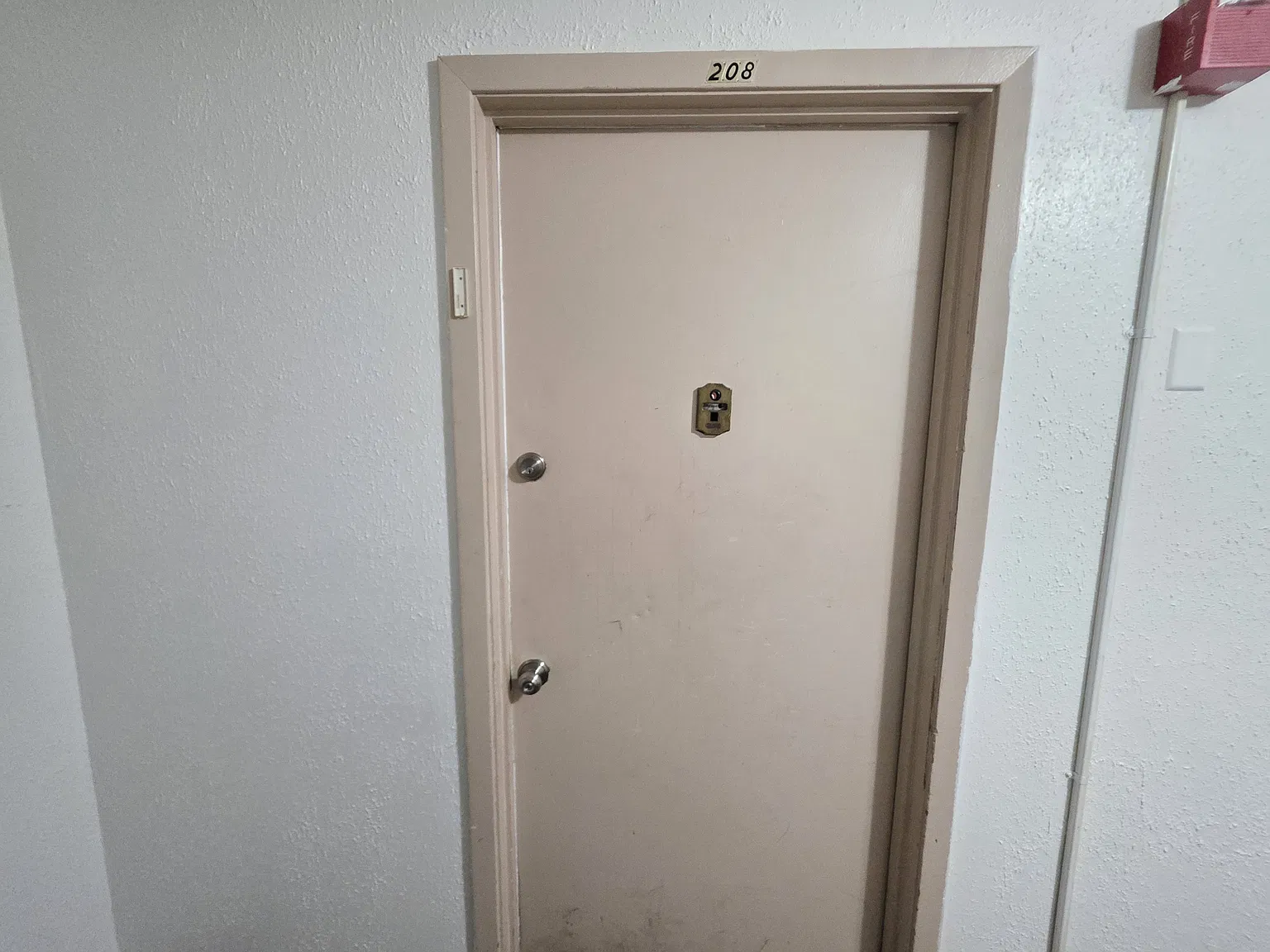 2 bed, 900 sqft, $1,800 — Photo 3