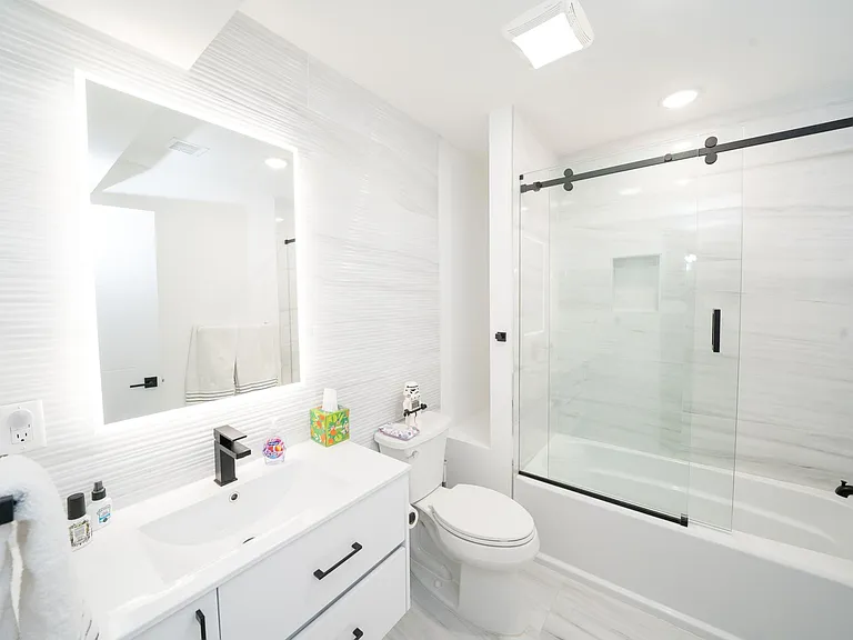 496 Undercliff Ave #3A — Photo 27