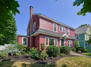 26 Monroe Ave, Worcester, MA 01602