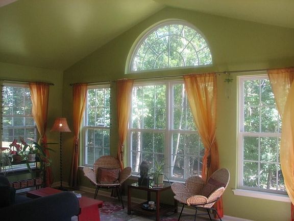 Vaulted Morning Room!