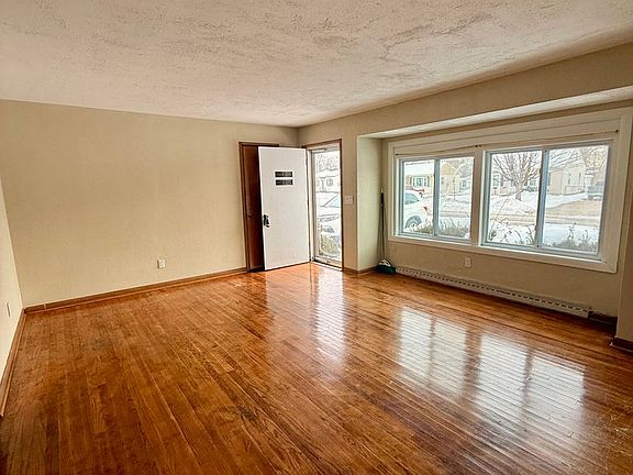 2nd image of 1711 Midway Dr