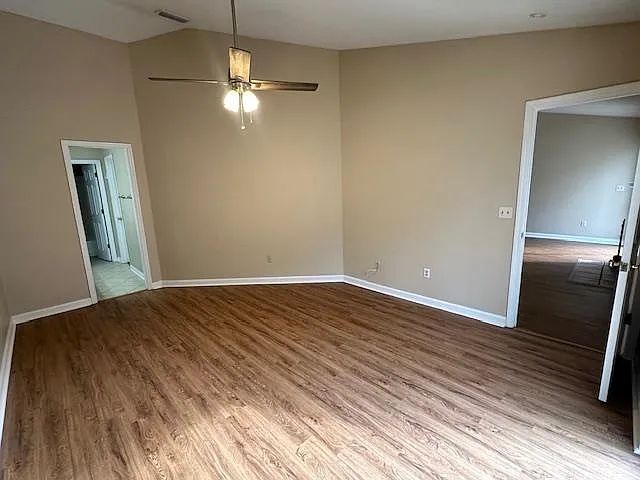 1719 Folkstone Rd — Photo 25