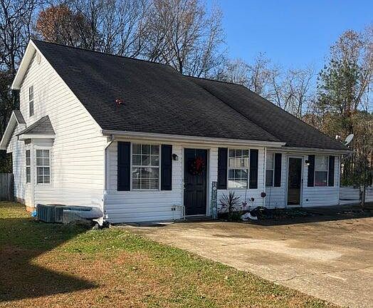 5th image of 3508 Hedge Dr NE