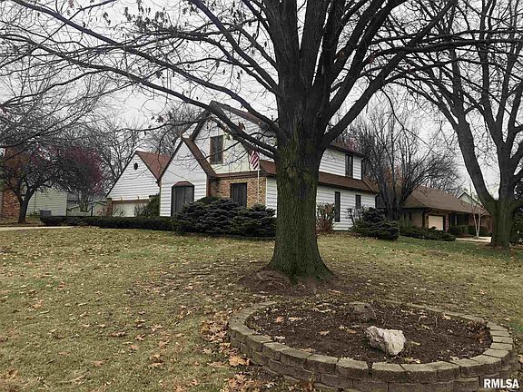 2nd image of 4707 Belle Ave