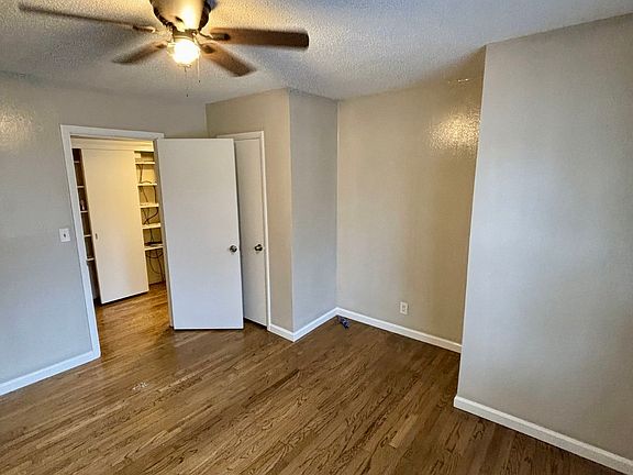 5th image of 4202 Cloverdale Dr NW