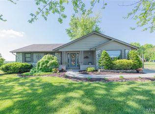 510 Holiday Dam Rd, Edwardsville, IL 62025